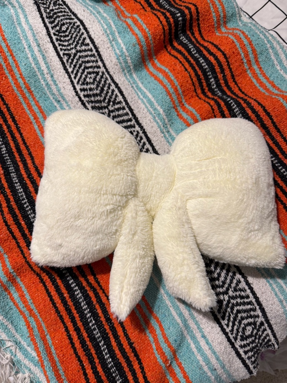 Kids Plush Bow Pillow - Cream